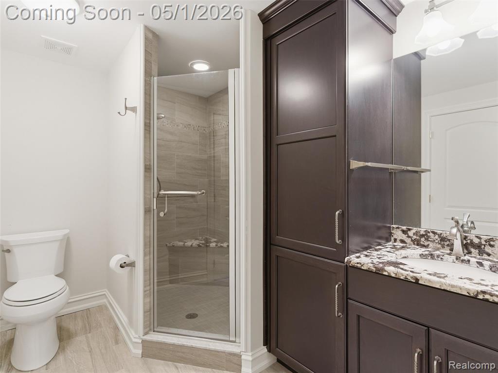 1450 Greythorne Drive, Lake Orion, MI — Photo 72