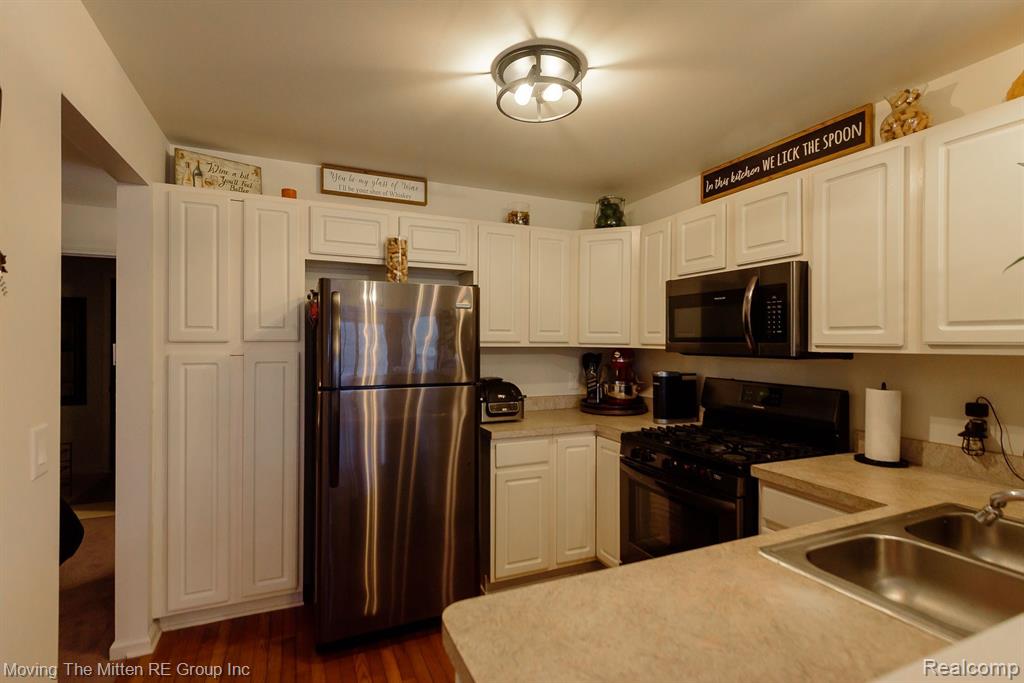 8927 ARCADIA, Van Buren, MI 48111 — Photo 9