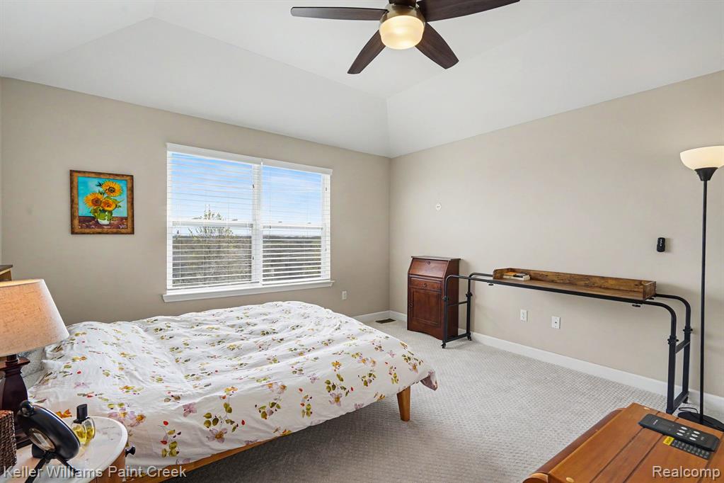 4846 E Stonegate Circle, Lake Orion, MI — Photo 17