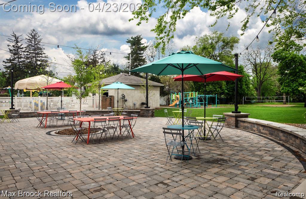 73 Amherst Road, Pleasant Ridge, MI — Photo 44