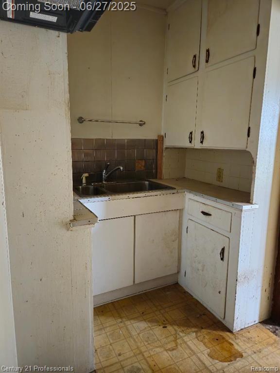 4428 Elizabeth Street, Wayne, MI 48184 — Photo 18