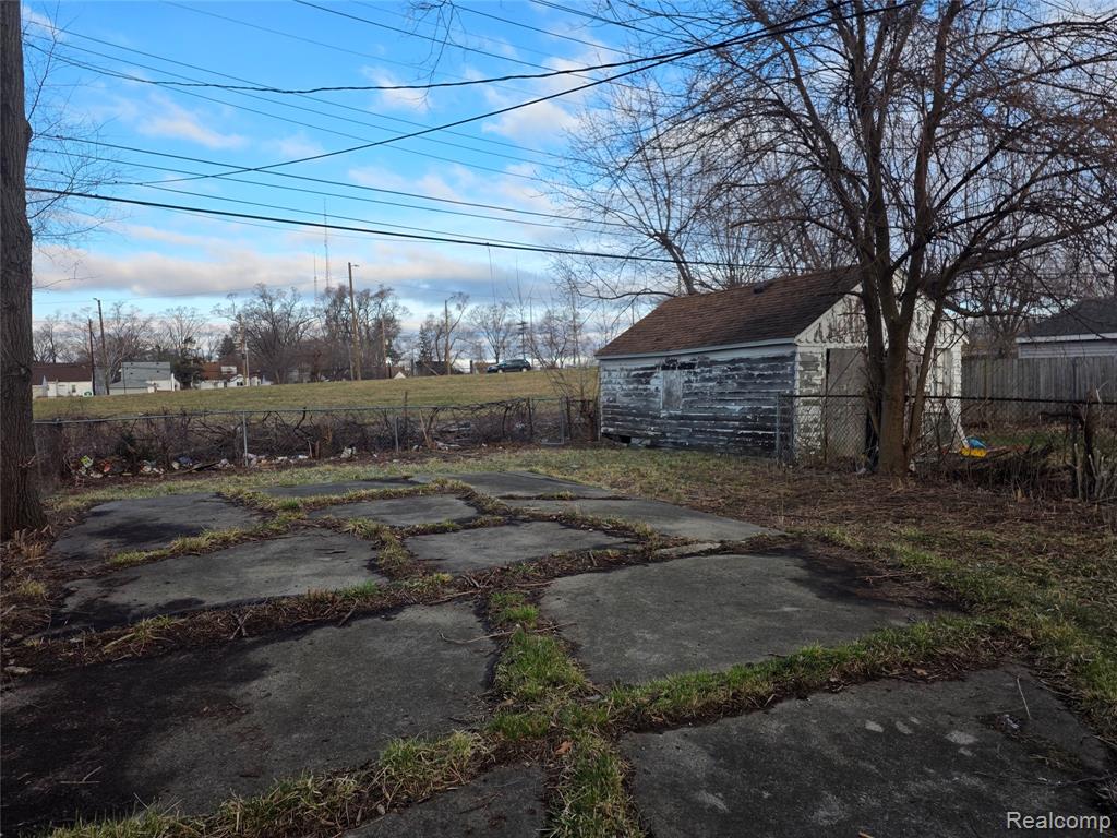 12217 Plainview Avenue, Detroit, MI 48228 — Photo 3