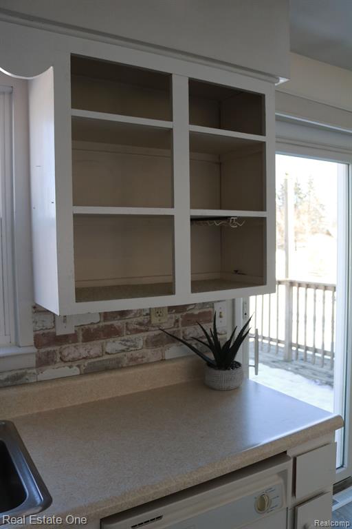 424 W CEDAR Street, Standish, MI 48658 — Photo 11