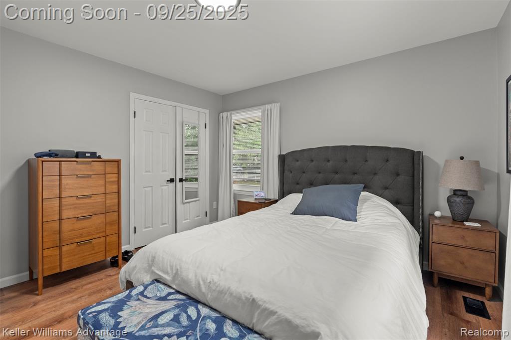 15858 Kirkshire Avenue, Beverly Hills, MI 48025 — Photo 9