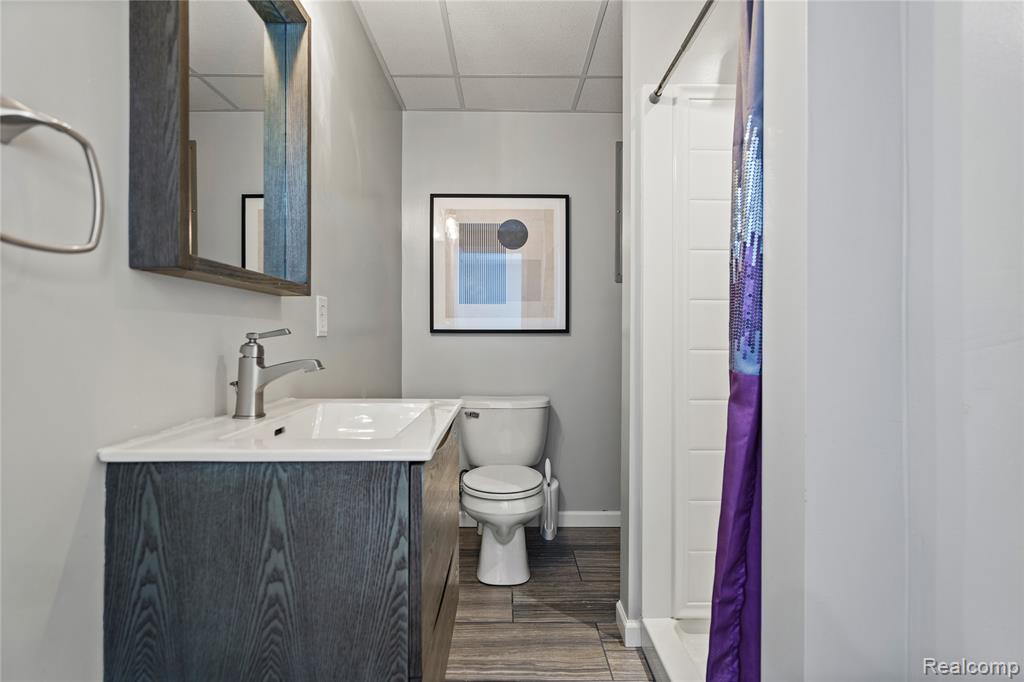 800 N Dorchester Avenue, Royal Oak, MI 48067 — Photo 17