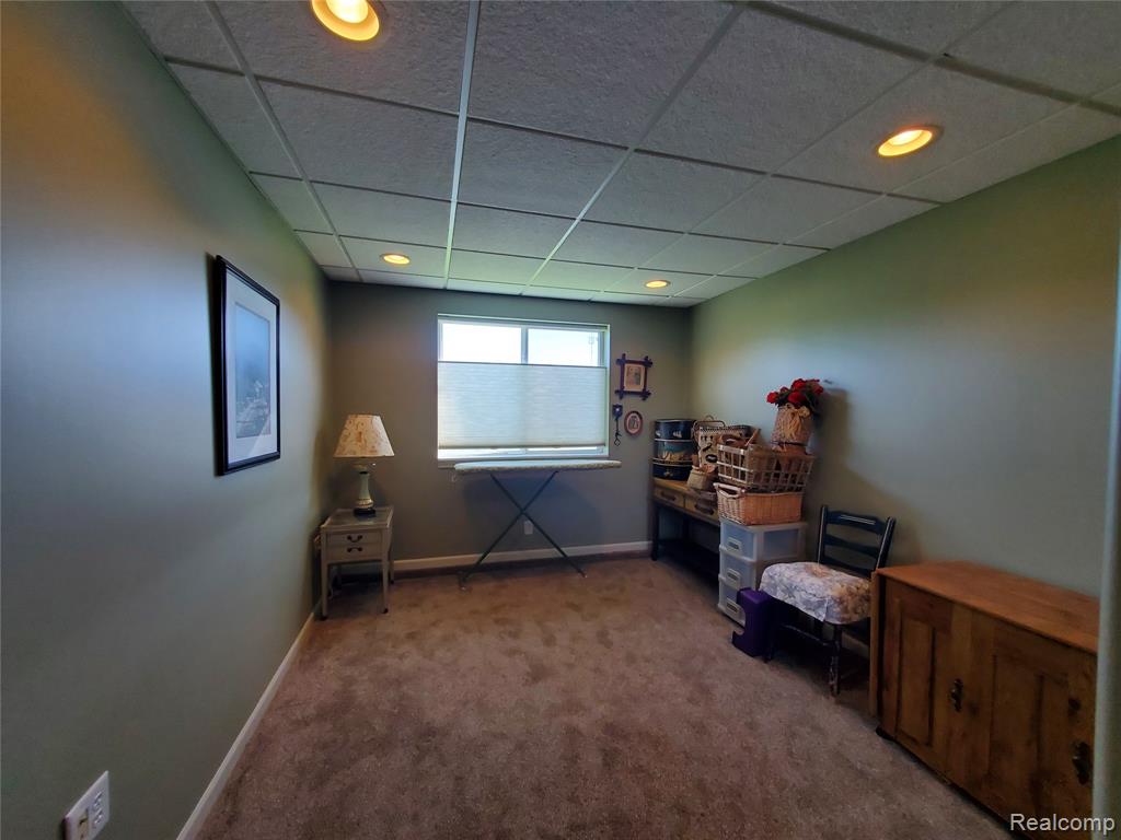 7281 Hawthorne Circle, Goodrich Vlg, MI — Photo 29
