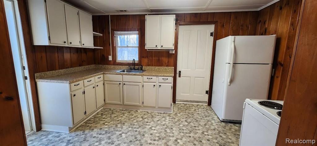 9952 RIVERVIEW, Pinckney, MI 48169 — Photo 14