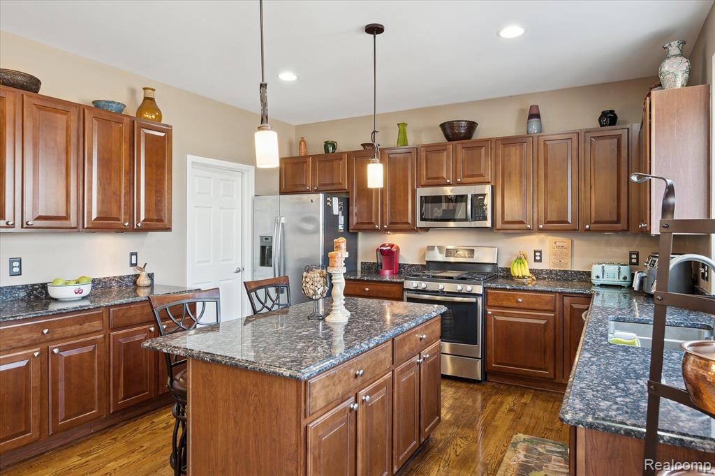 8695 INDIGO Lane, Ypsilanti, MI 48197 — Photo 16