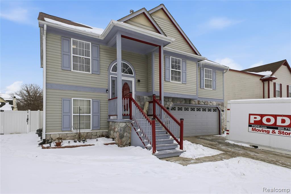 6015 Edmund Street, Romulus, MI, 48174