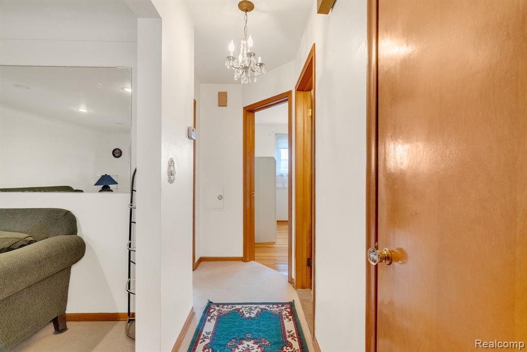 8331 Stanley Drive, Warren, MI 48093 — Photo 18