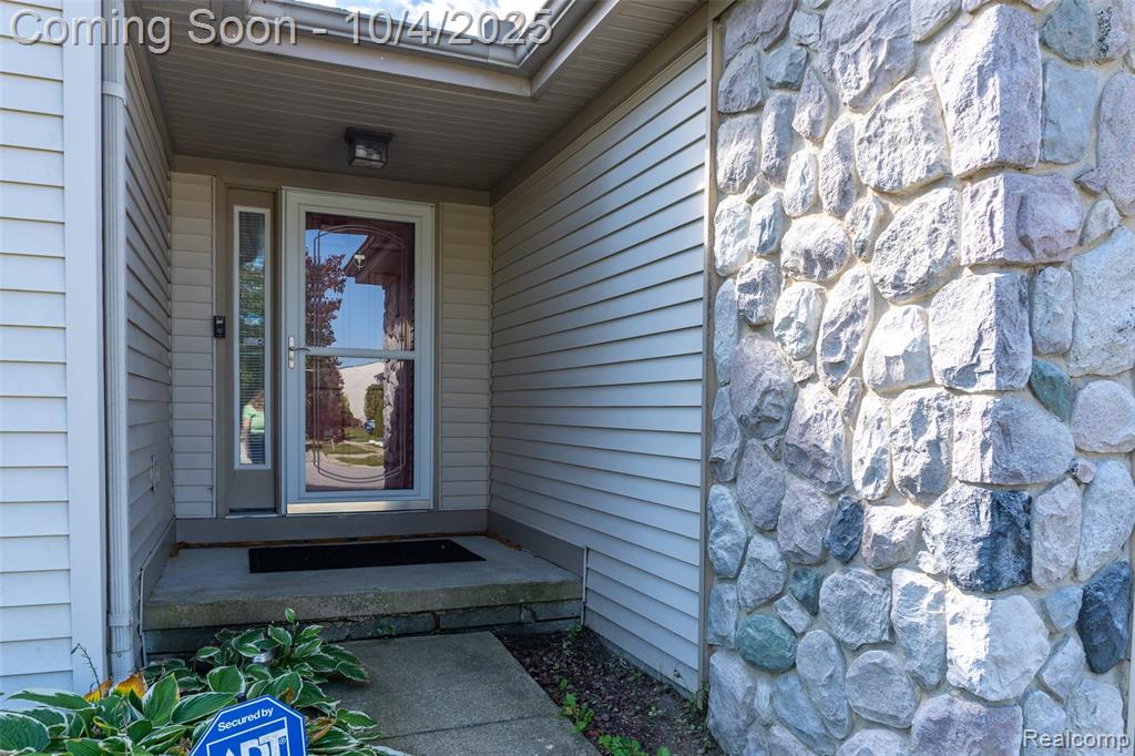 7184 Glacier Pointe Drive, Ypsilanti, MI 48197 — Photo 35