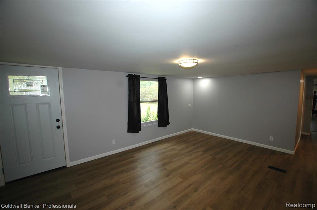 5730 Van Dyke Road, Cass City, MI 48726 — Photo 18