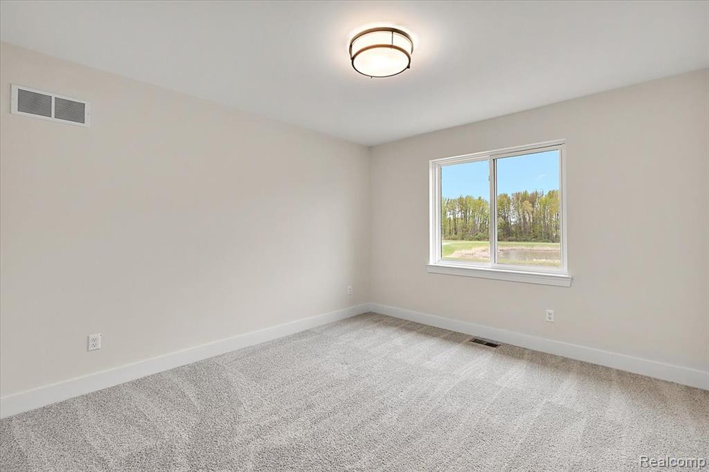 50318 Mistwood Drive, Macomb, MI 48042 — Photo 39