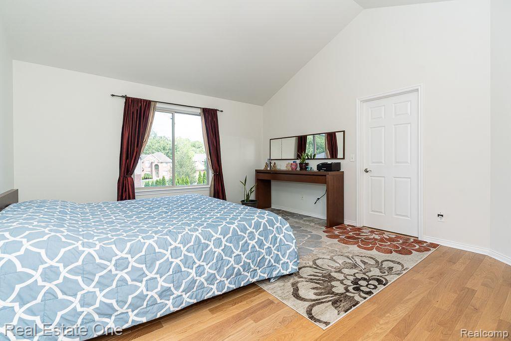 985 Monterey Lane, Rochester Hills, MI 48307 — Photo 34