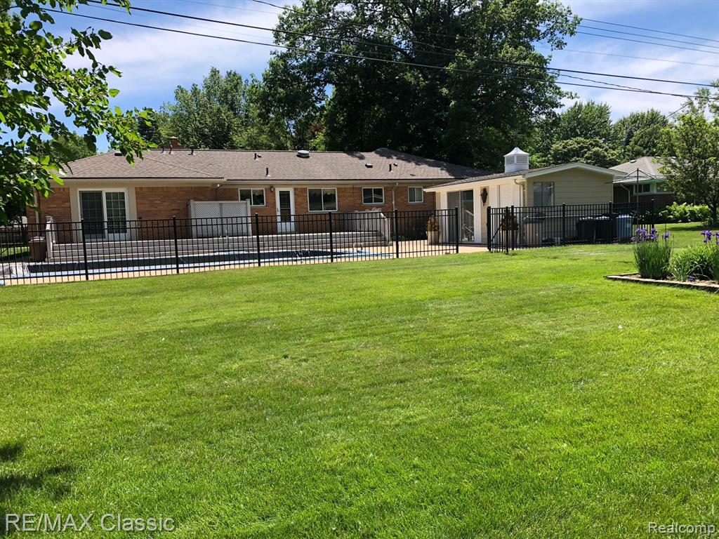 415 Booth Road, Troy, MI 48085 — Photo 44