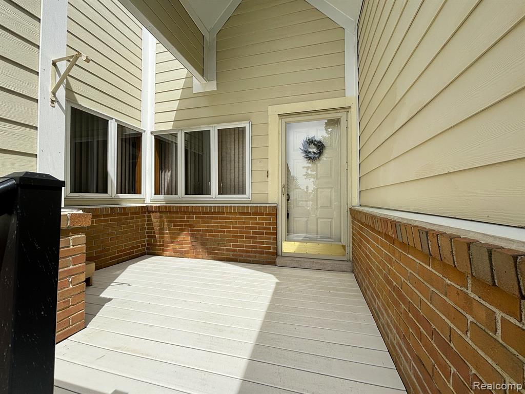 34060 HILLSIDE, Farmington Hills, MI 48335 — Photo 44
