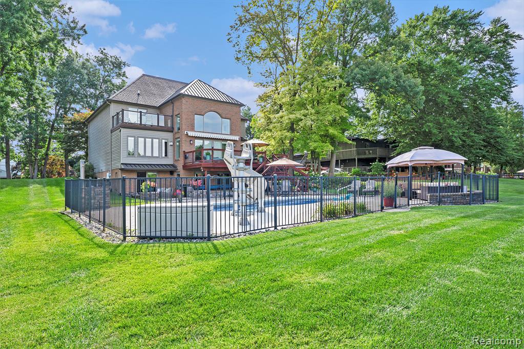 4973 Parview Drive, Clarkston, MI — Photo 53