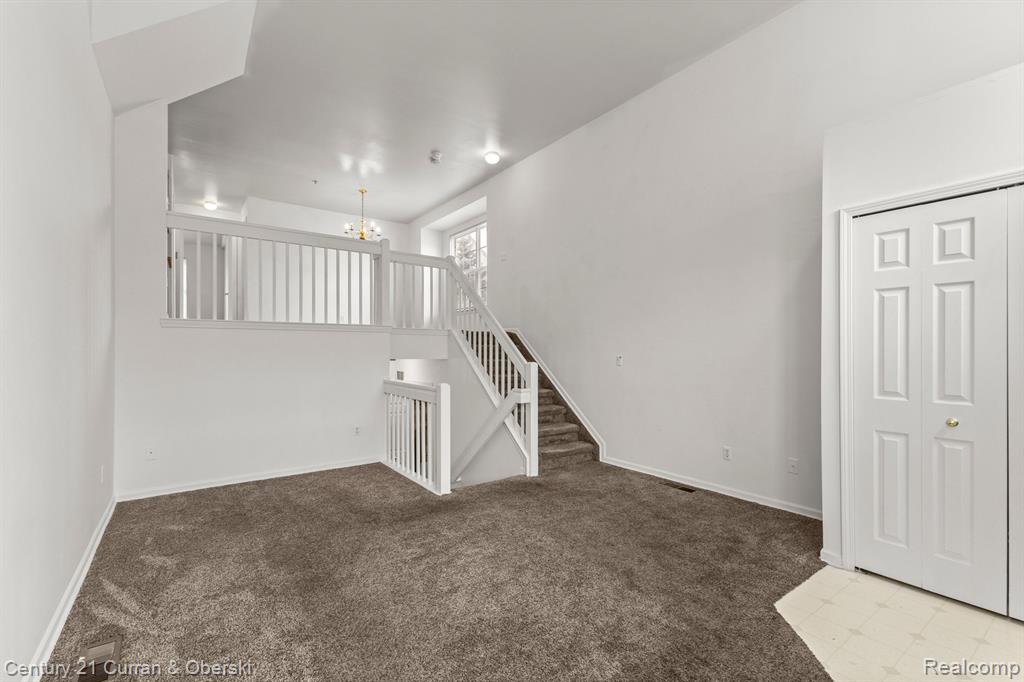 4255 SCHAEFER Road, Dearborn, MI 48126 — Photo 14
