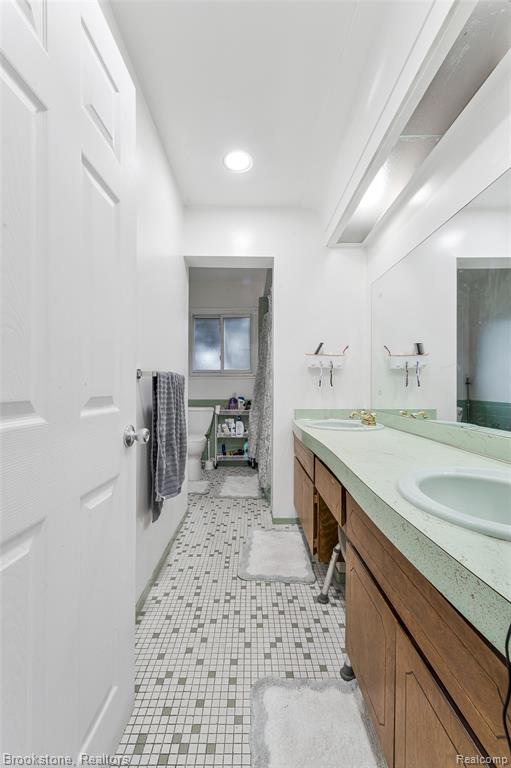 11828 Robinwood Boulevard, Warren, MI 48093 — Photo 19