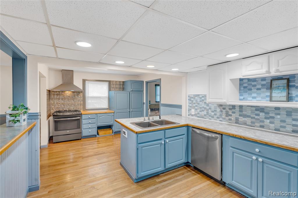 801 Holly Bush Drive, Holly, MI 48442 — Photo 9