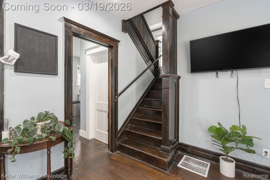 1536 Hazelwood Street, Detroit, MI 48206 — Photo 14
