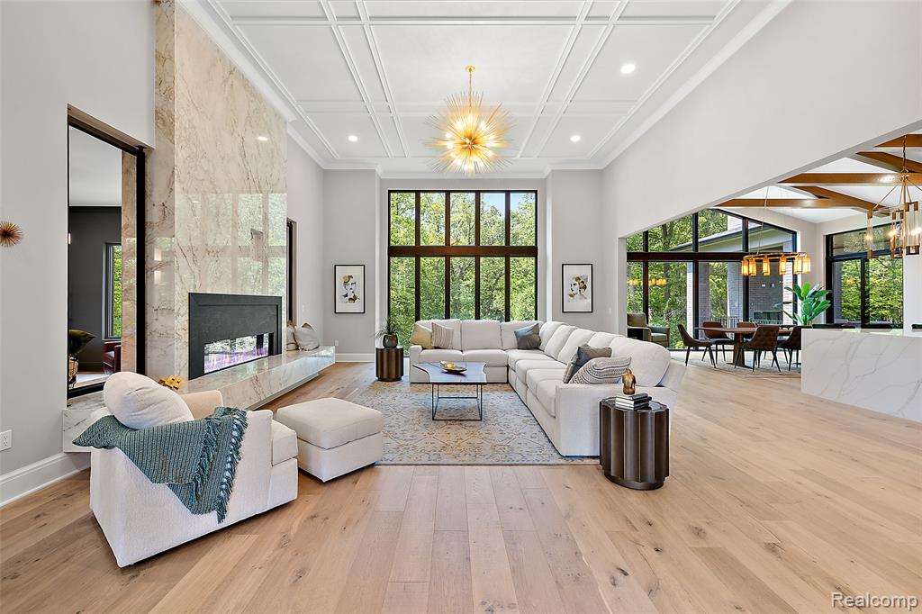 3268 Willis Drive, Oakland, MI, 48306