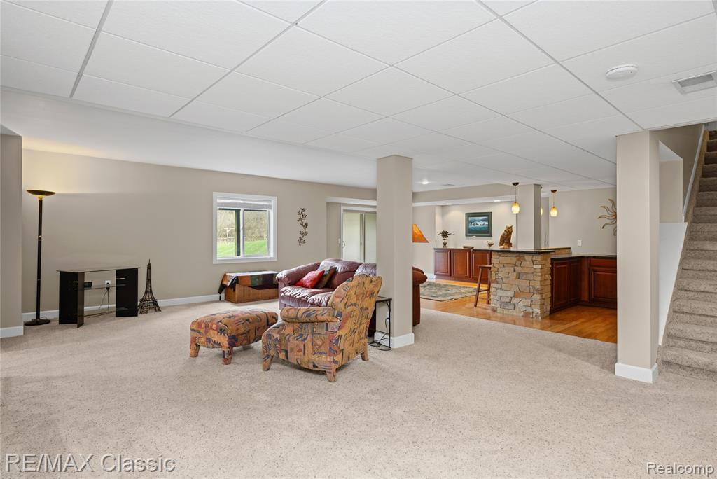 4930 Menominee Lane, Clarkston, MI 48348 — Photo 57
