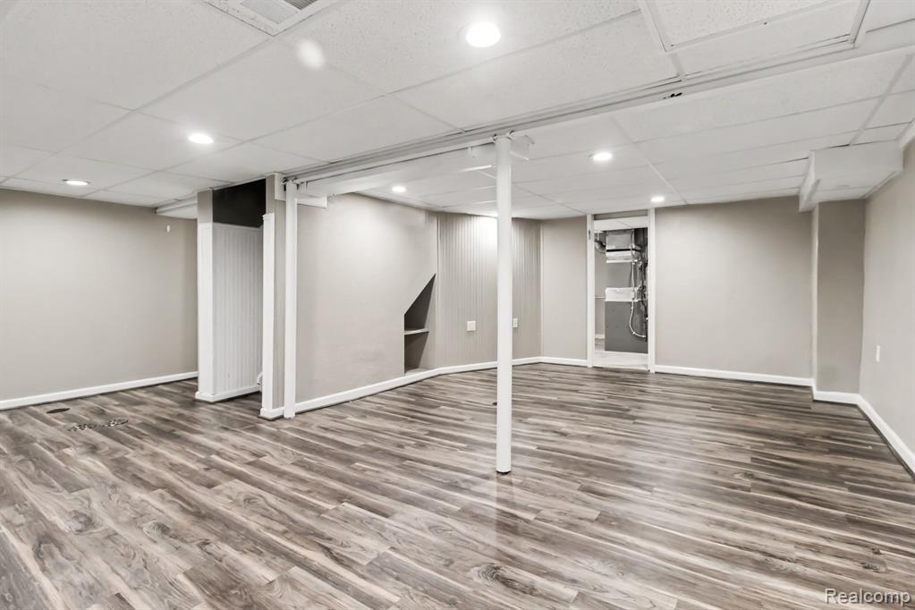 6492 Durham Drive, Canton, MI 48187 — Photo 14