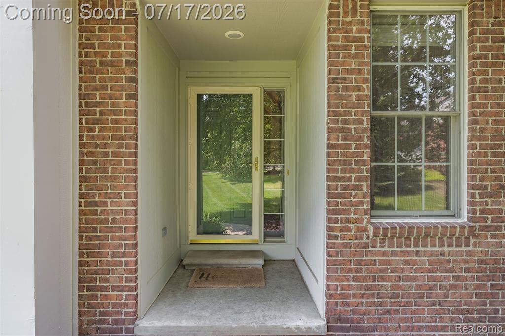 44562 Aspen Ridge Drive, Northville, MI 48168 — Photo 7