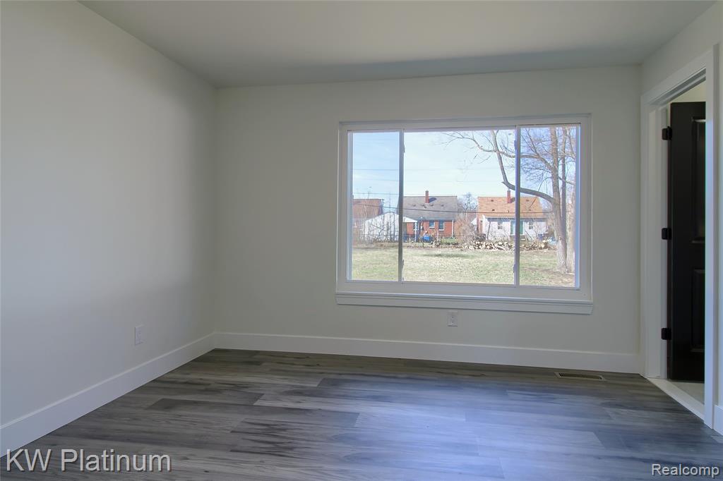 20121 Woodingham Drive, Detroit, MI 48221 — Photo 16