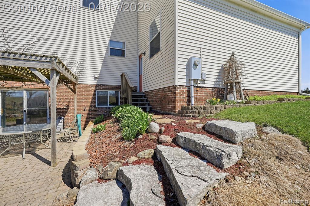 72689 Dequindre Road, Leonard, MI 48367 — Photo 77
