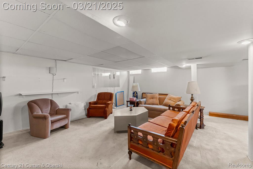 7484 N CHARLESWORTH Street, Dearborn Heights, MI 48127 — Photo 29