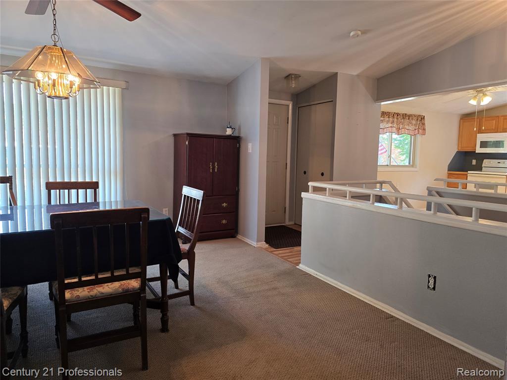 489 Henry Ruff Road, Garden City, MI — Photo 9