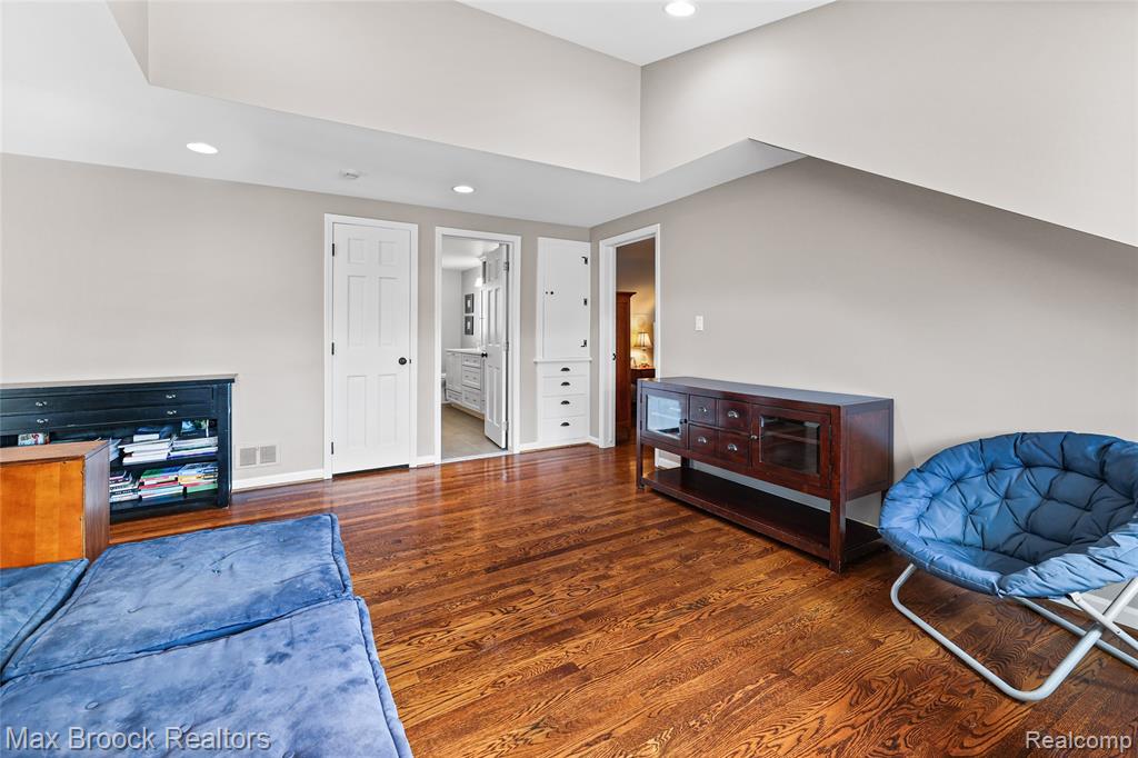 5275 Brookdale Road, Bloomfield Hills, MI 48304 — Photo 53