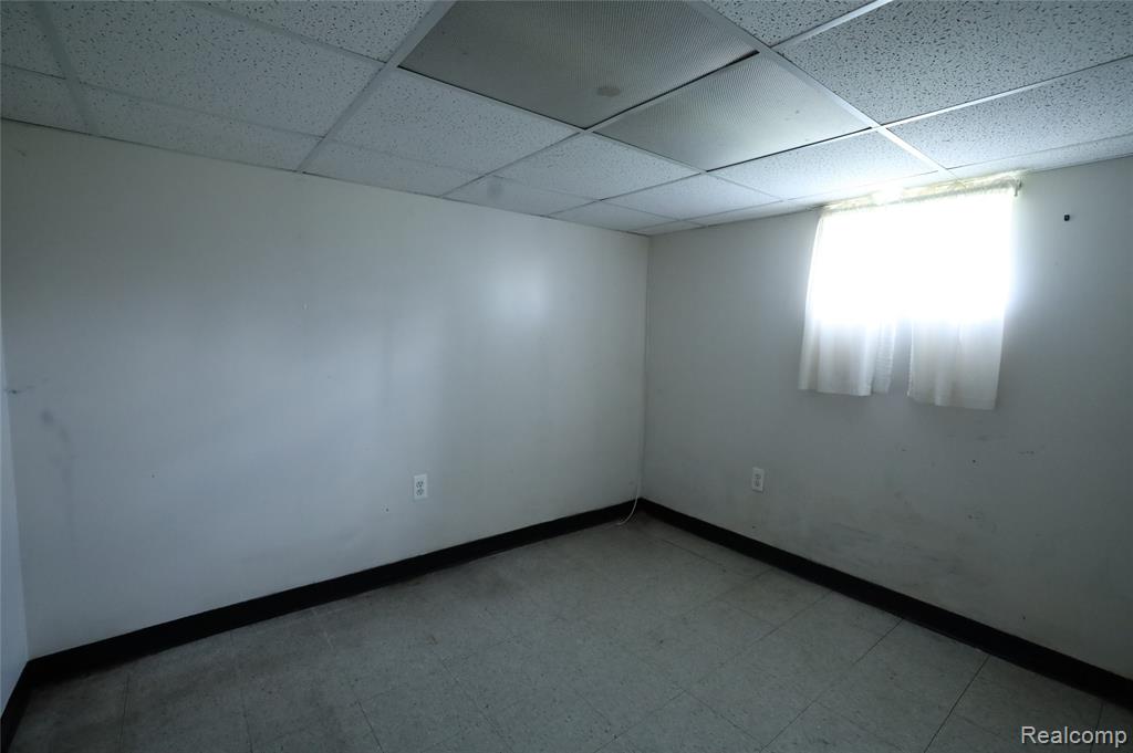 9507 Conant Street, Hamtramck, MI 48212 — Photo 48