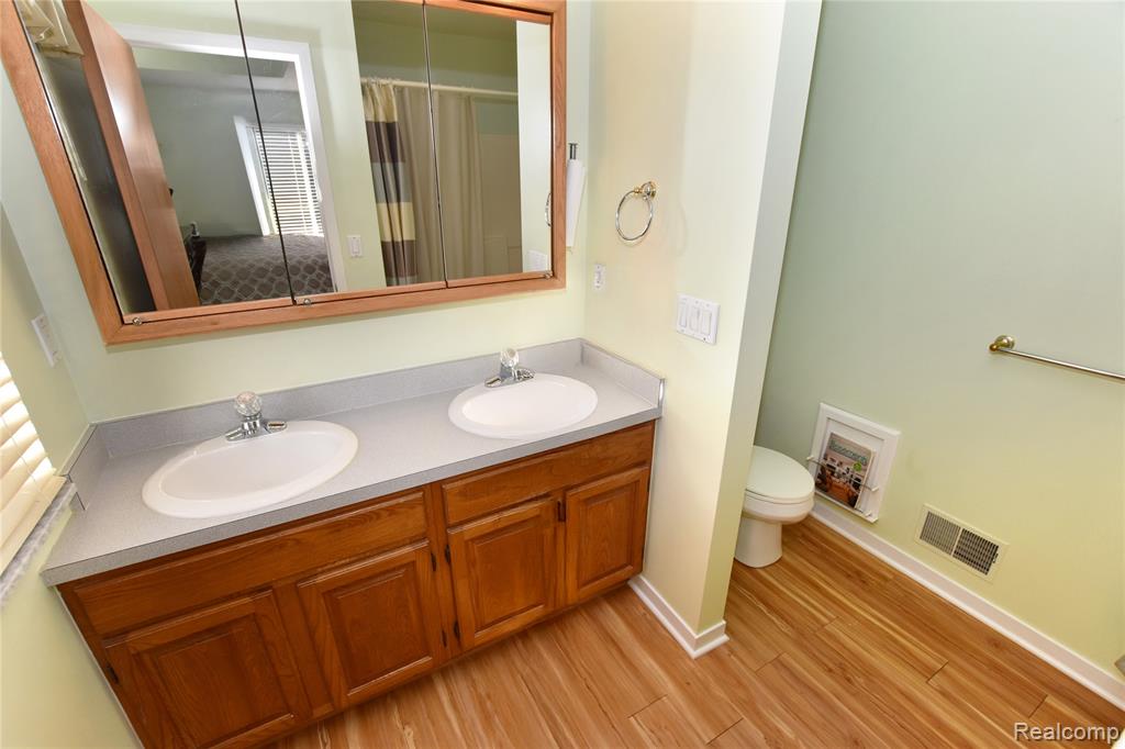 2595 Clinton Hills Road, Ortonville, MI 48462 — Photo 10