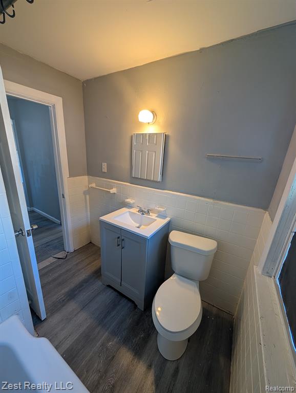 231 W BRENTWOOD Street, Highland Park, MI 48203 — Photo 9