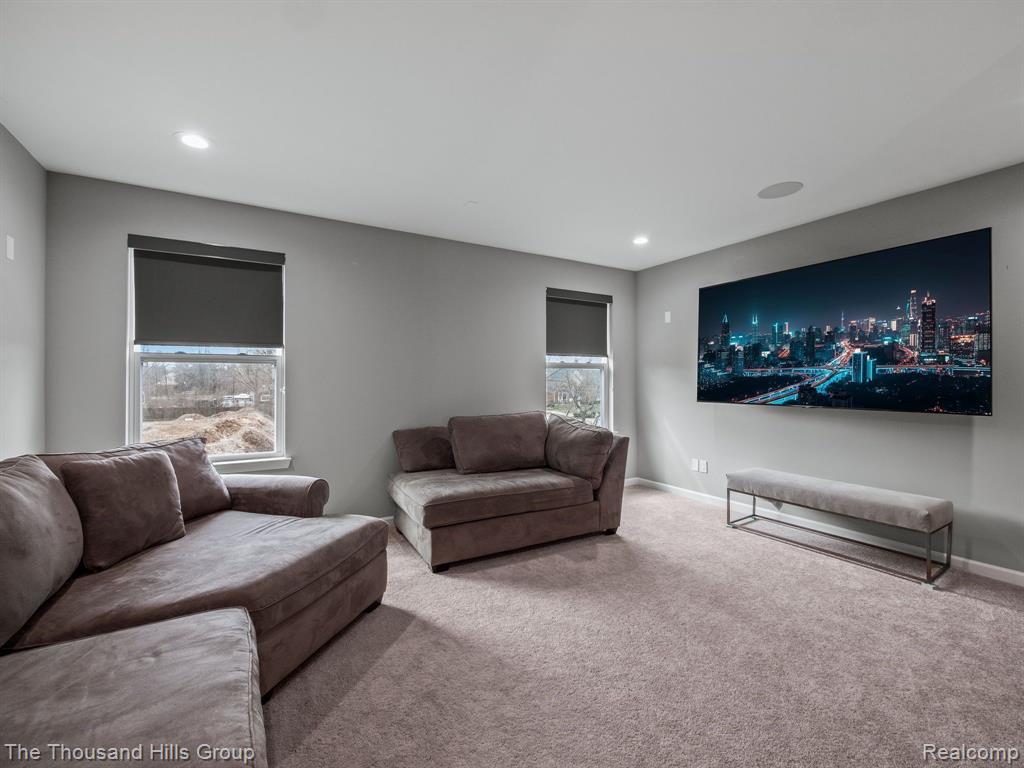 981 CORBIN Road, Rochester Hills, MI 48307 — Photo 20