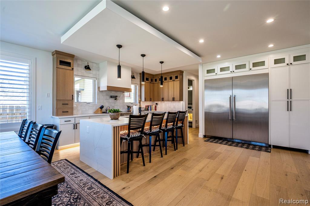 828 Cherokee Avenue, Royal Oak, MI 48067 — Photo 2