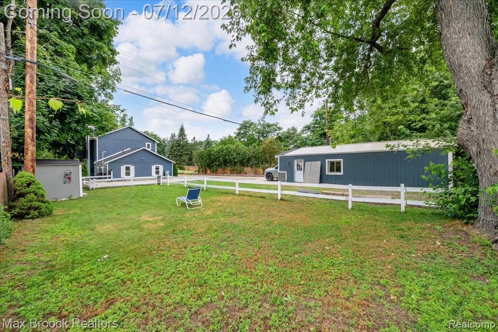 8230 Vandell Street, Commerce Twp, MI 48382 — Photo 36