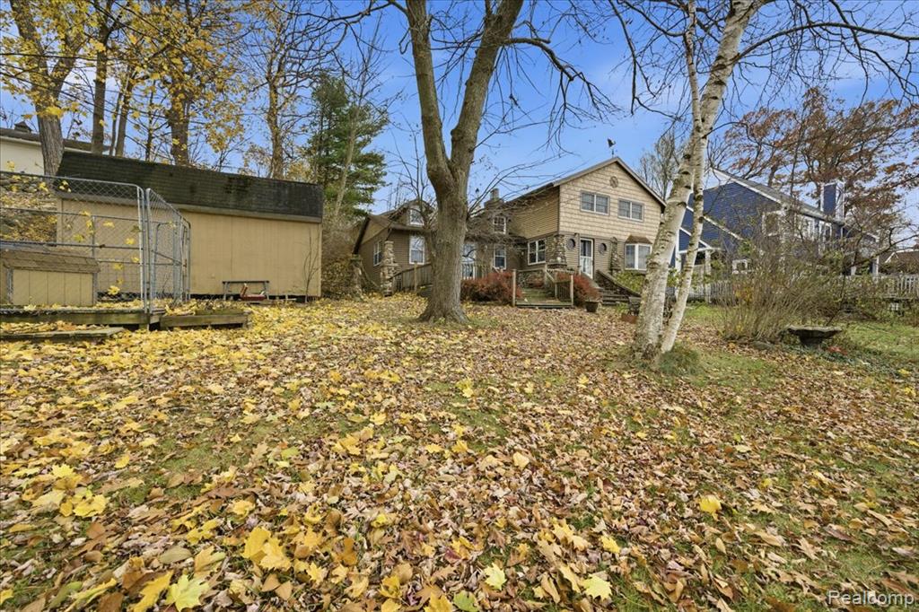5896 Silver Birch Road, Hadley, MI 48462 — Photo 43