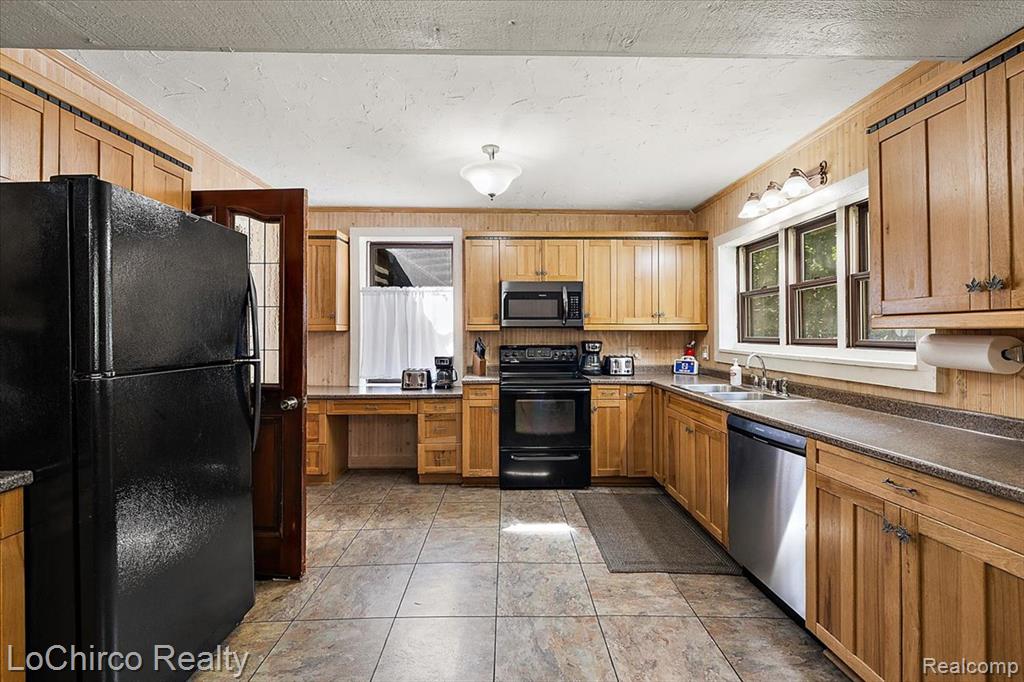8646 Thendara Boulevard, Clarkston, MI 48348 — Photo 50