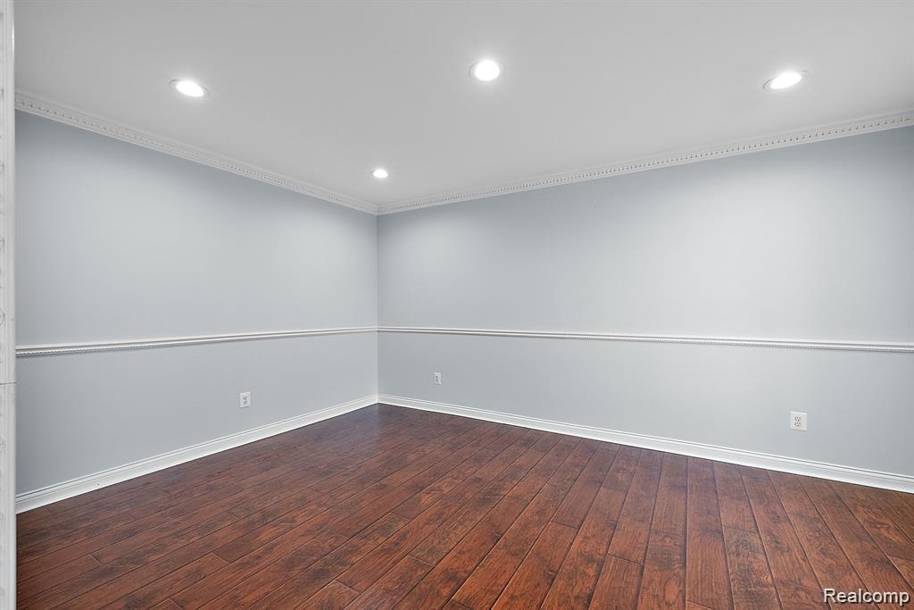 4058 Colonial Boulevard, Troy, MI 48085 — Photo 37
