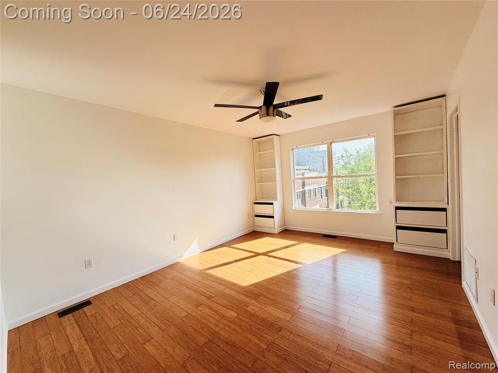 7621 Woodward Avenue, Detroit, MI 48202 — Photo 17
