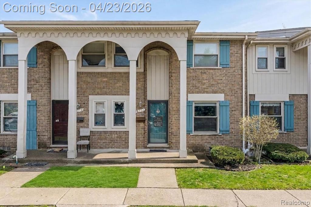 8114 Clay Court, Sterling Heights, MI 48313 — Photo 30