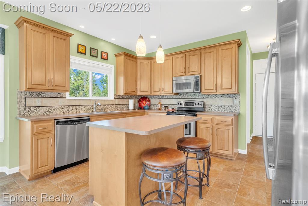 819 Pine Ridge Avenue, Oxford, MI 48371 — Photo 14