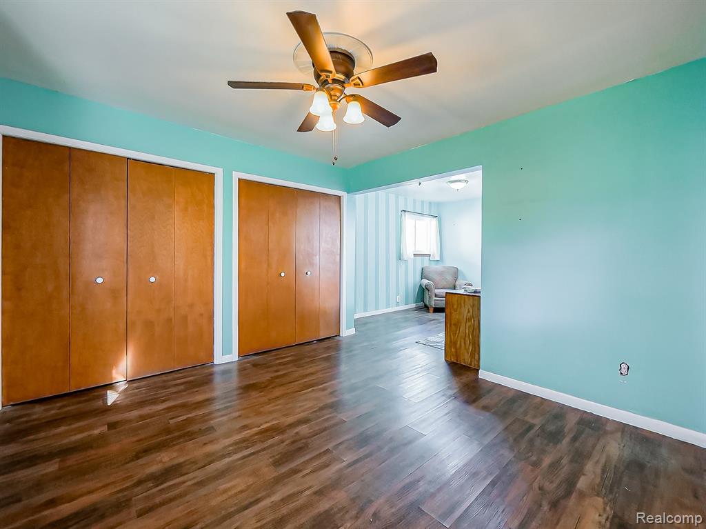 4656 Edgewood Street, Dearborn Heights, MI 48125 — Photo 13