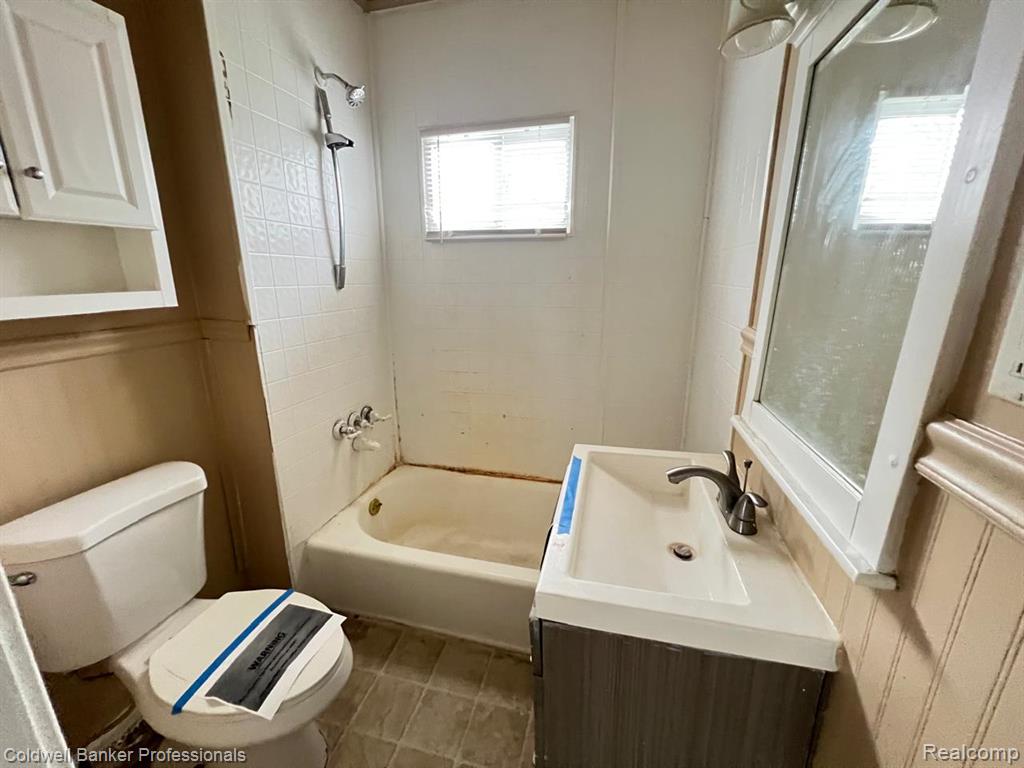 8080 Penrod Street, Detroit, MI 48228 — Photo 14
