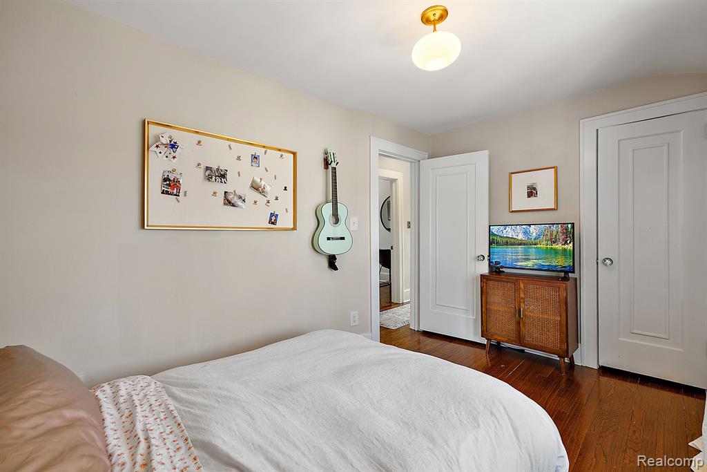 714 S Rembrandt Avenue, Royal Oak, MI 48067 — Photo 18