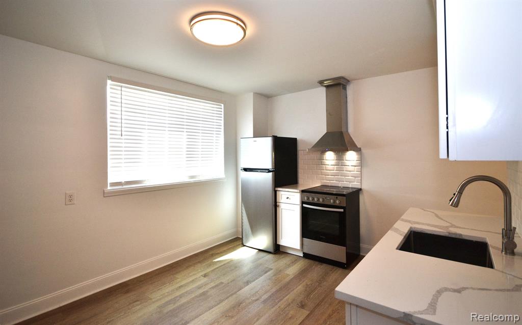 23831 JOHN R Road, Hazel Park, MI 48030 — Photo 19